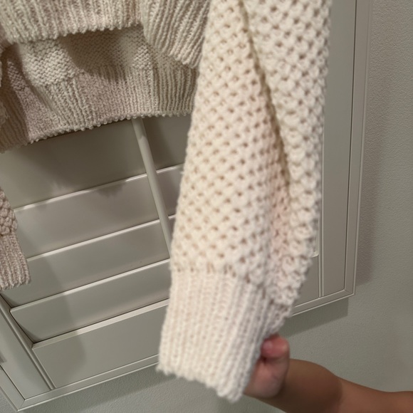 Sweatshirt - Picture 4 of 6